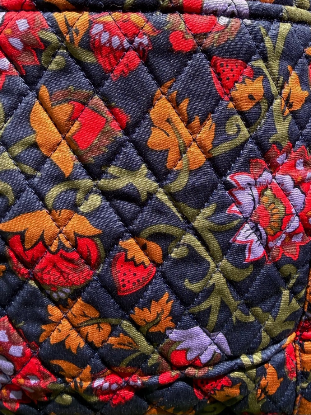 🍂 🍓🌼Vera Bradley Midnight Garden Vines Tote – New With Original Tags - Picture 6 of 6